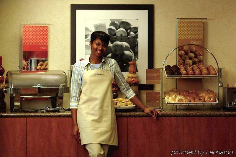 Hampton Inn & Suites Orlando-Apopka Forest City Restoran fotoğraf